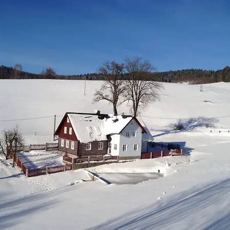Moni Villa