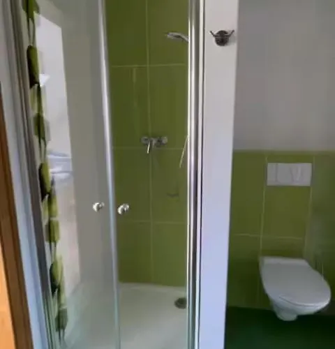Moni Villa